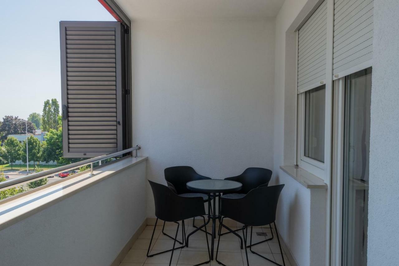 nanna apartment Zagabria Esterno foto